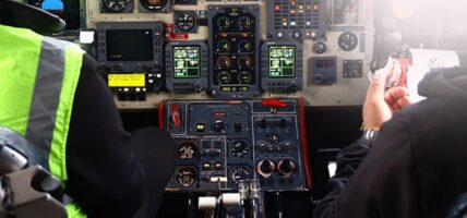 दुर्गममा जहाज उडाउने पाइलटको ६० वर्षे उमेर हद लागू हुने