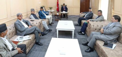 तीन दलका शीर्ष नेताहरूको बैठक : जलहरीबारे अभिव्यक्ति रेकर्डबाट हटाउने सहमति