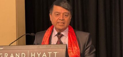 विदेशमा सिकेको सीप र पुँजी नेपाल भित्र्याउन गैर आवासीय नेपालीलाई अध्यक्ष ढकालको आग्रह