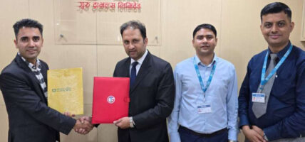 गुरू ट्राभल्स र एनएमबि बैंकबीच व्यवसायिक सहकार्य