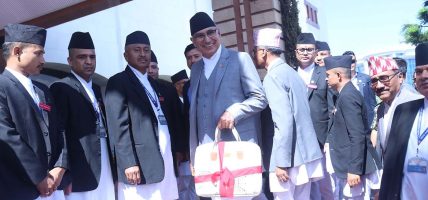 युवालाई प्रमाणपत्रको आधारमा बिना धितो २० लाख सहुलियत कर्जा