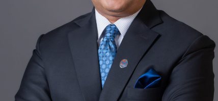 सन नेपाल लाइफ इन्स्योरेन्सको निमित्त सीईओमा कवि फुयाँल नियुक्त