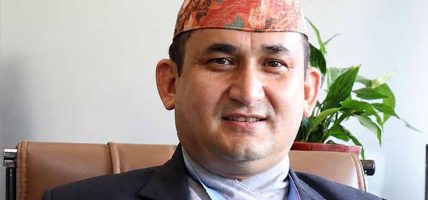 नेपाल राष्ट्र बैंकको डेपुटी गभर्नरमा दीर्घ रावल नियुक्त