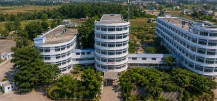 शैक्षिक र स्वास्थ्य सेवा नै प्रभावित गरेपछि आवासीय चिकित्सक फिर्ता बाेलाउन अनुराेध गर्नुपर्याेः नेशनल मेडिकल कलेज