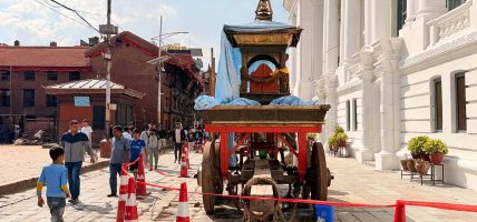  वसन्तपुरमा यसरी हुँदैछ इन्द्रजात्राको तयारी