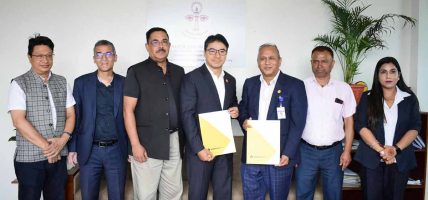 नेपाल आँखा अस्पताल र सिद्धार्थ बैंकबीच सम्झौता